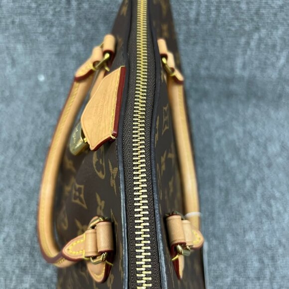 Louis Vuitton Leather Shoulder Bag 1390-041525 - Picture 5 of 16